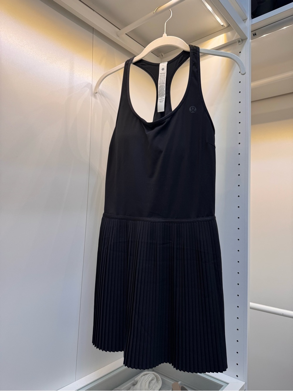 LULULEMON
Scoop-Neck Pleated Linerless Tennis Dress black